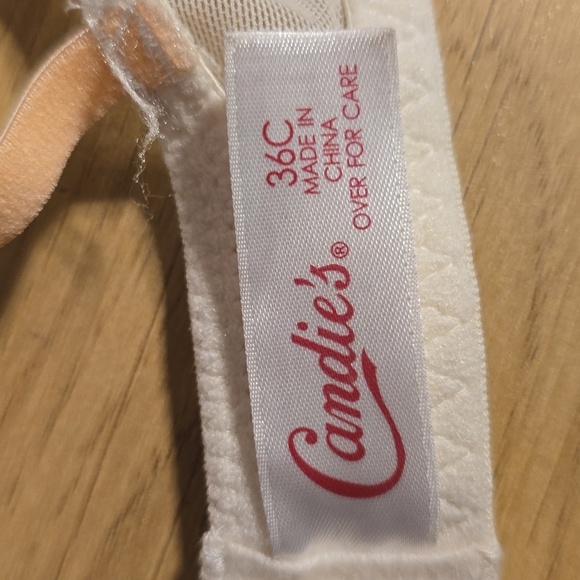 Candie's Cream and Pink Lace Push-Up Bra 36C - Picture 2 of 2